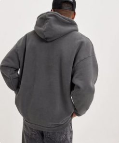 Alternative view of Gravida quis